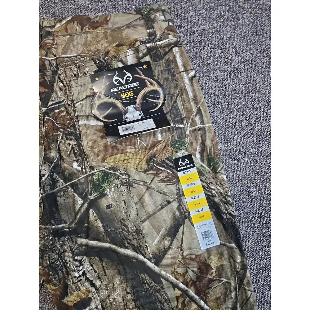 Reel Tree Camo 5 Poxket Jeans 36 X 34